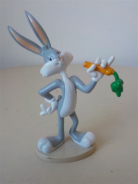 warner bugs bunny merchandise